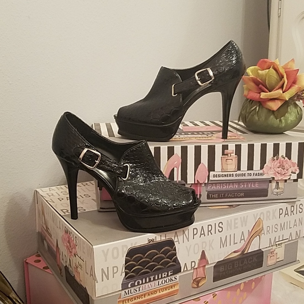 Black heels